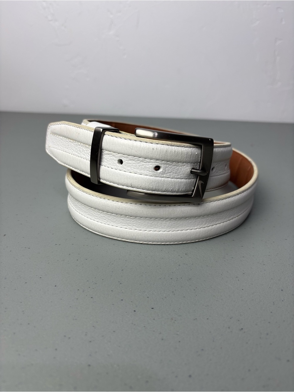 Nike G-Flex Men's White Leather Golf Belt Size 38
